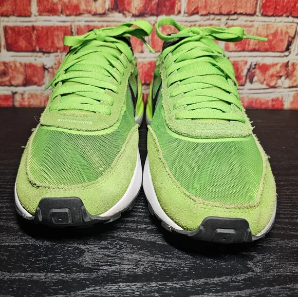 Nike Waffle One Electric Green - Picture 3 of 9
